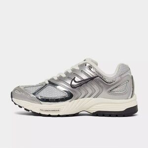 Women’s Nike air Pegasus 2005 Running shoe! New in box